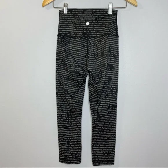 Lululemon Wunder Under Feather Print Crop Leggings - Picture 3 of 9